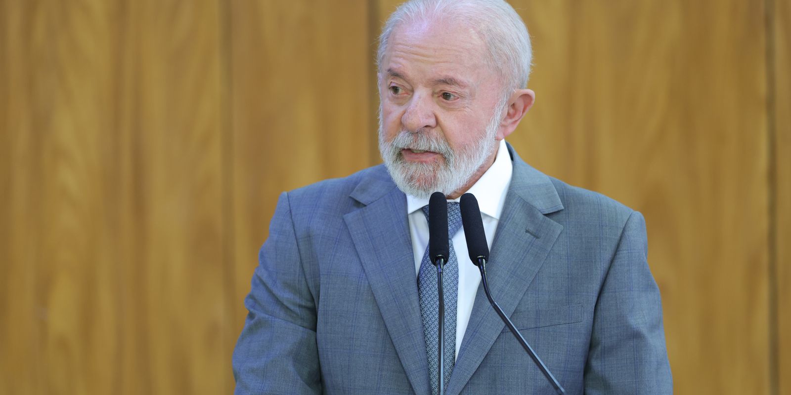 Em roma, lula defende prioridade orçamentária aos mais pobres