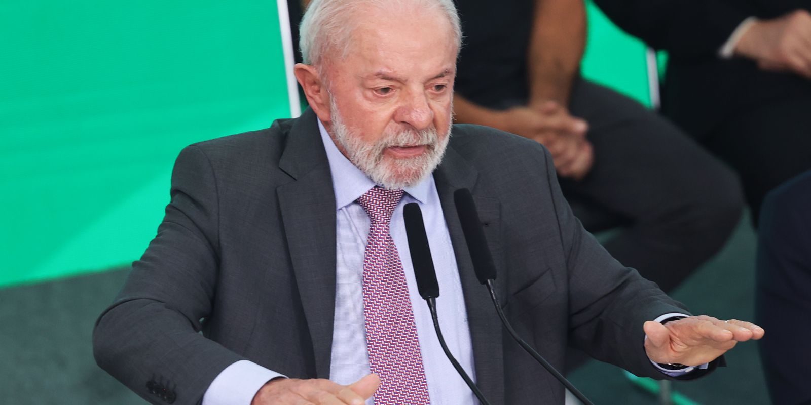 No sudeste asiático, lula busca estreitar laços e mercados