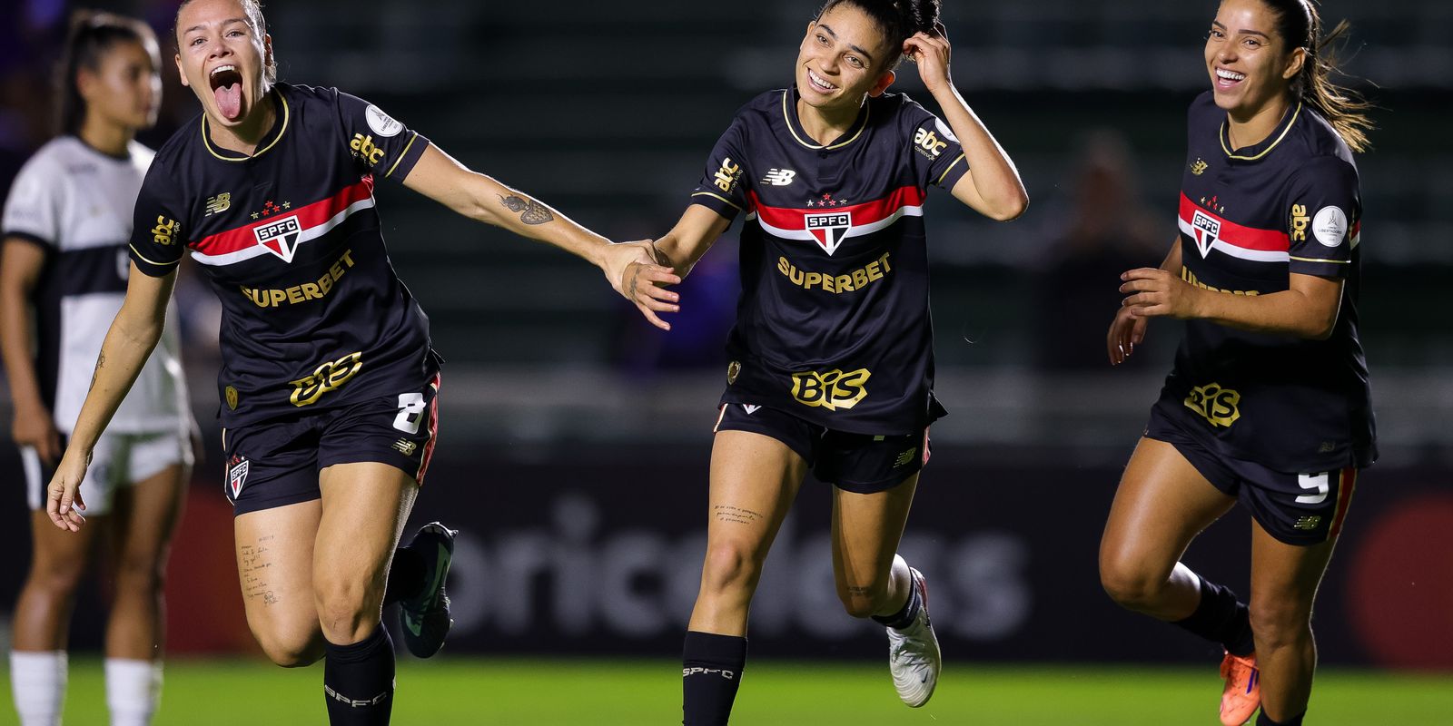 São paulo avança na libertadores feminina após vitória sobre o olimpia