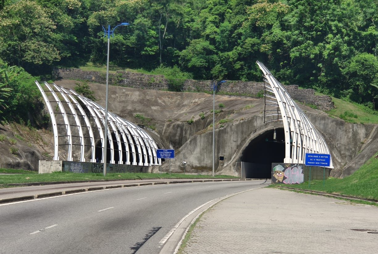 Elevado e túneis do rio fecham para obras essenciais de manutenção