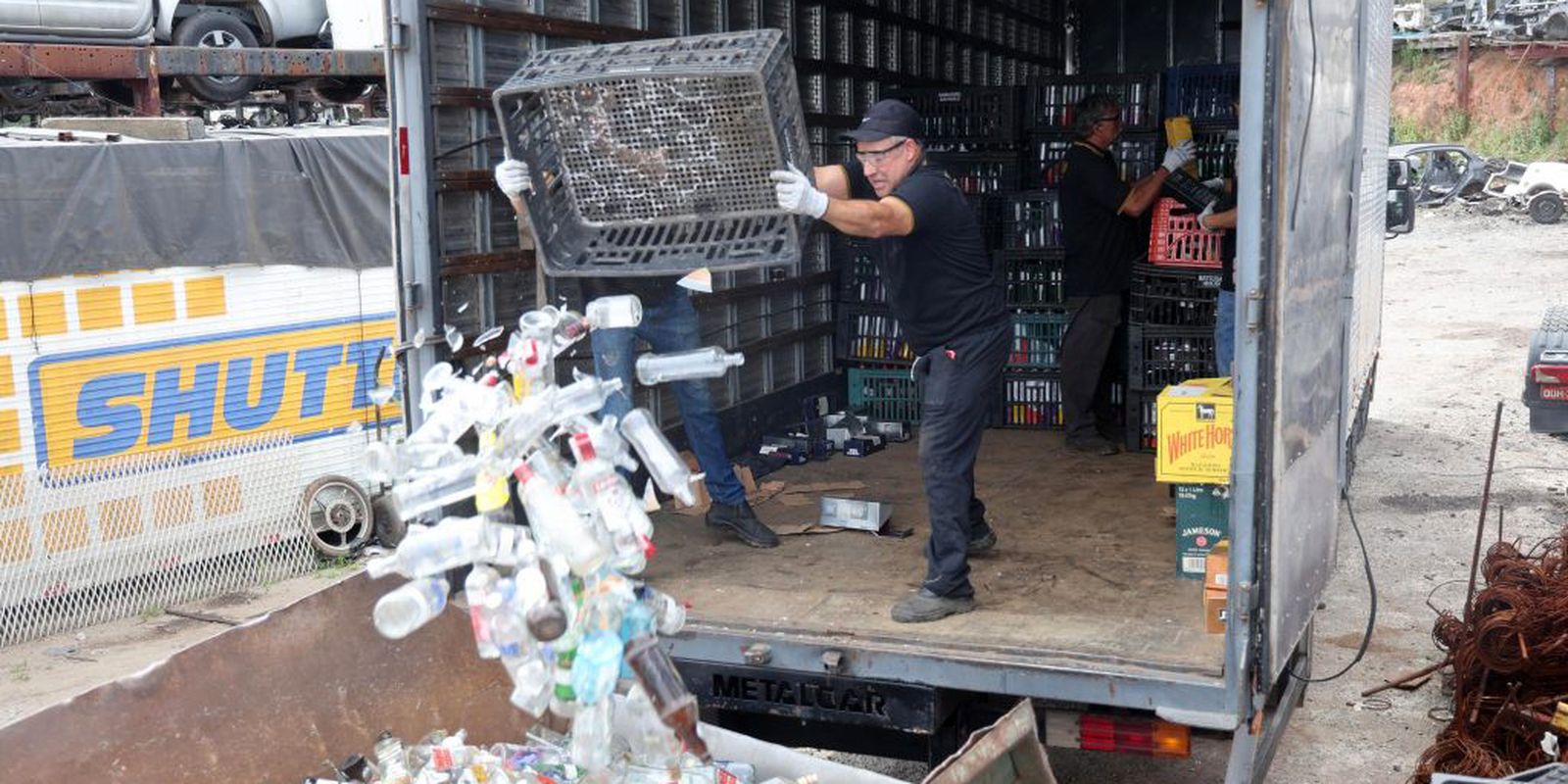 Mais mortes por metanol: intoxicações em bebidas atingem novos estados