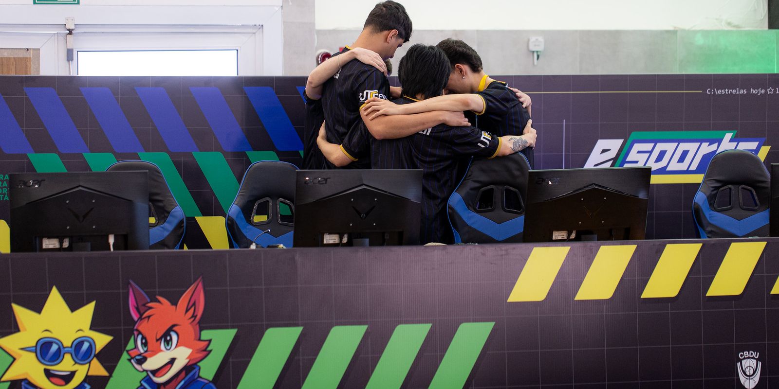 E-sports no jubs: dilemas entre o sonho e a carreira profissional