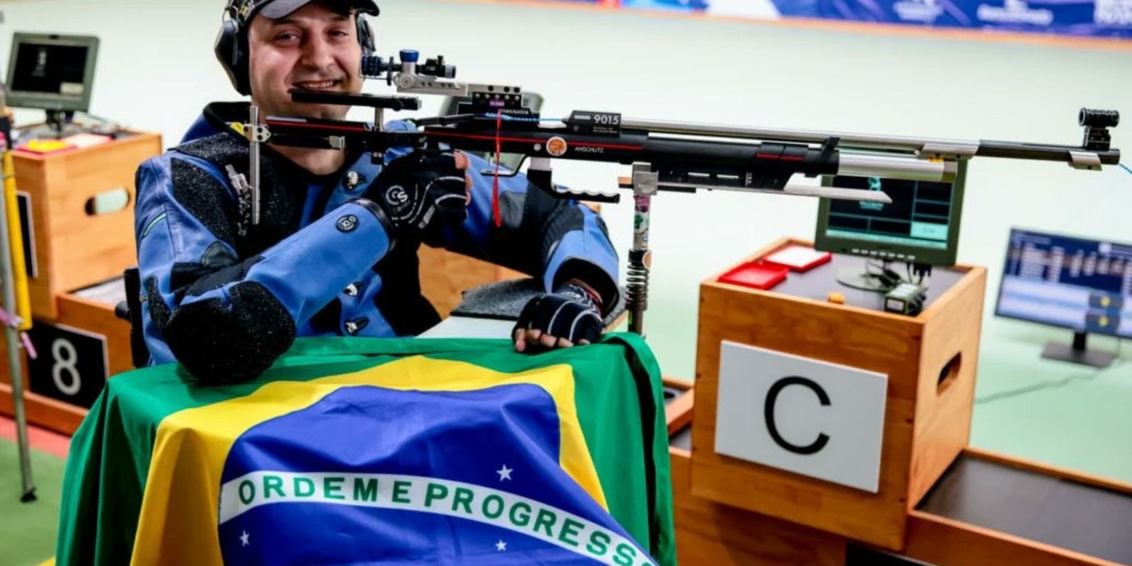 Tiro esportivo: brasileiro conquista bronze na copa do mundo