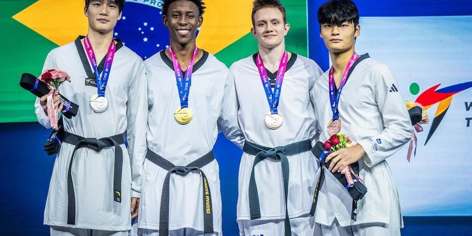 Henrique marques faz história com ouro inédito no mundial de taekwondo
