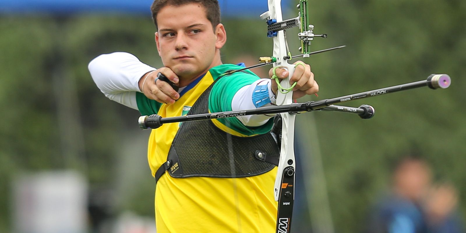 D’almeida conquista prata no finals de tiro com arco na china