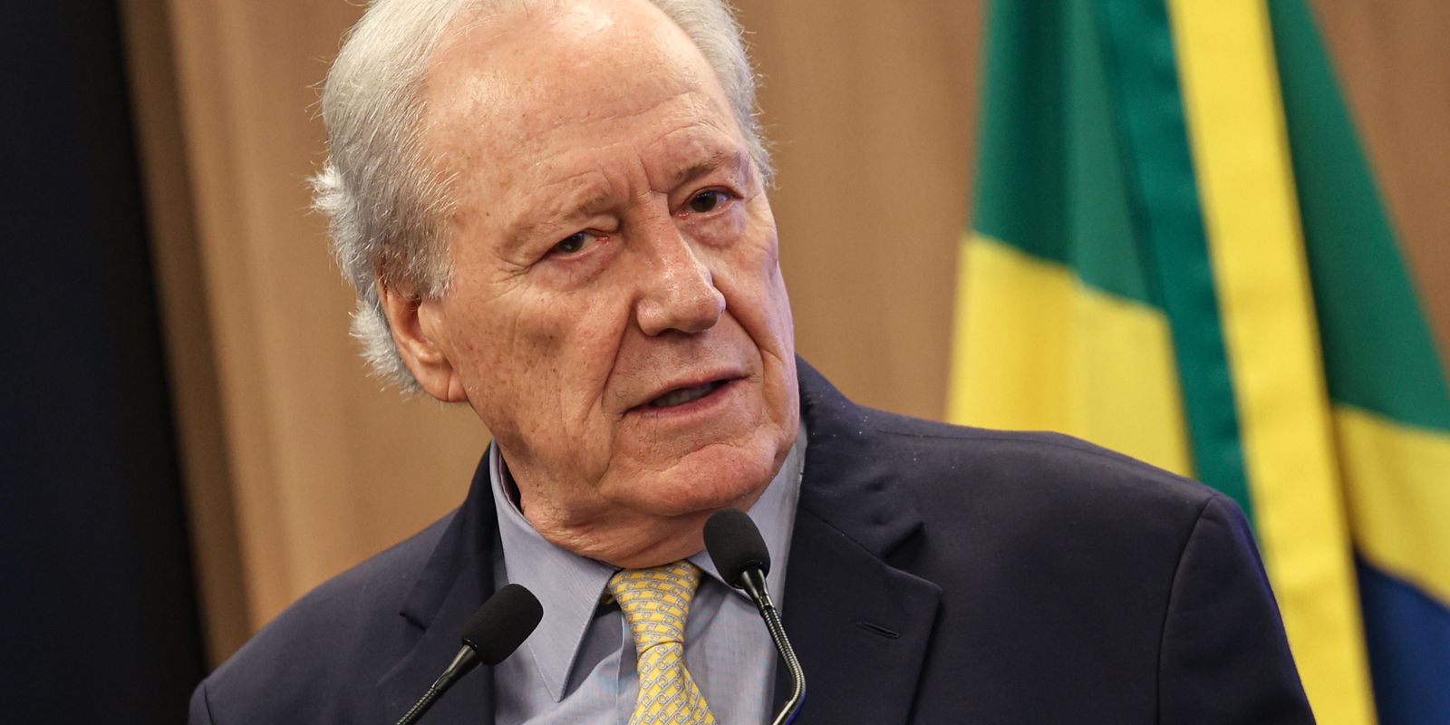 Lula chocado com o número de mortos em operação no rio, diz ministro