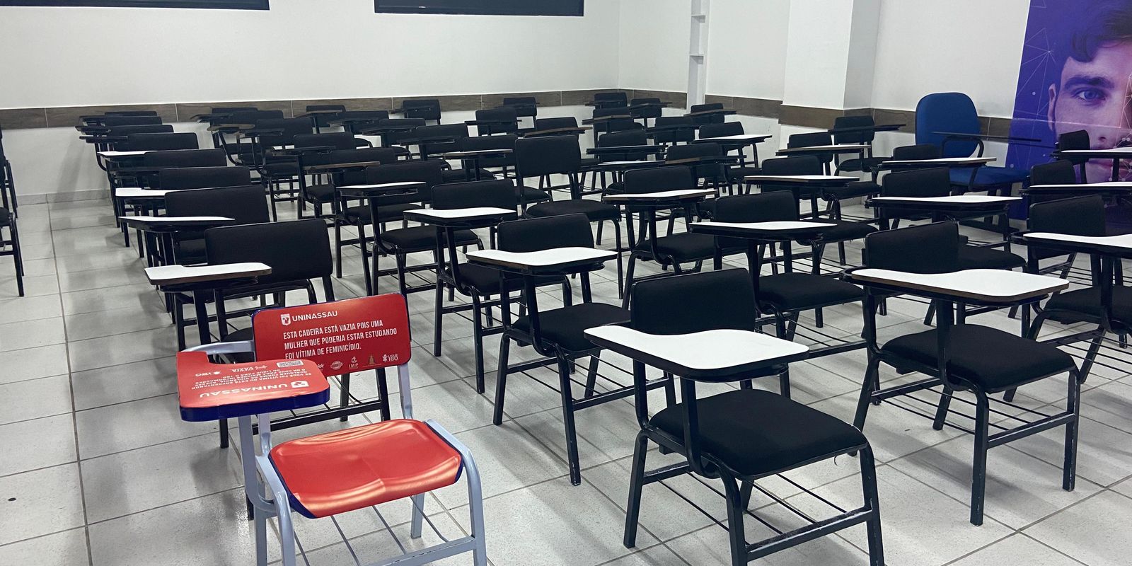 Cadeiras vazias nos jubs alertam para o feminicídio