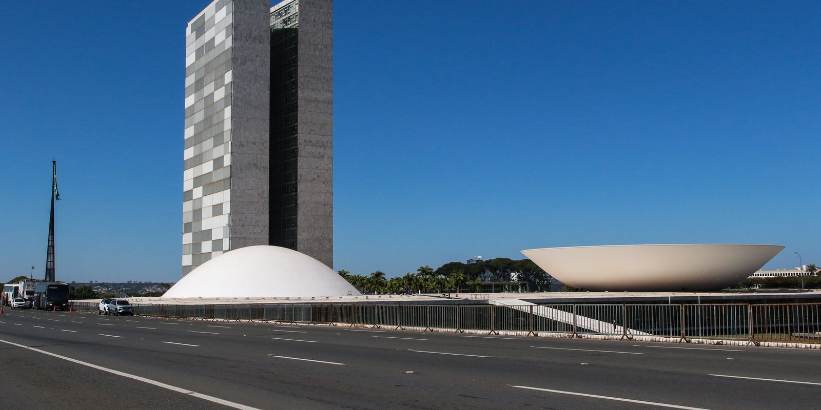 Alcolumbre e motta defendem segurança pública após operação no rio