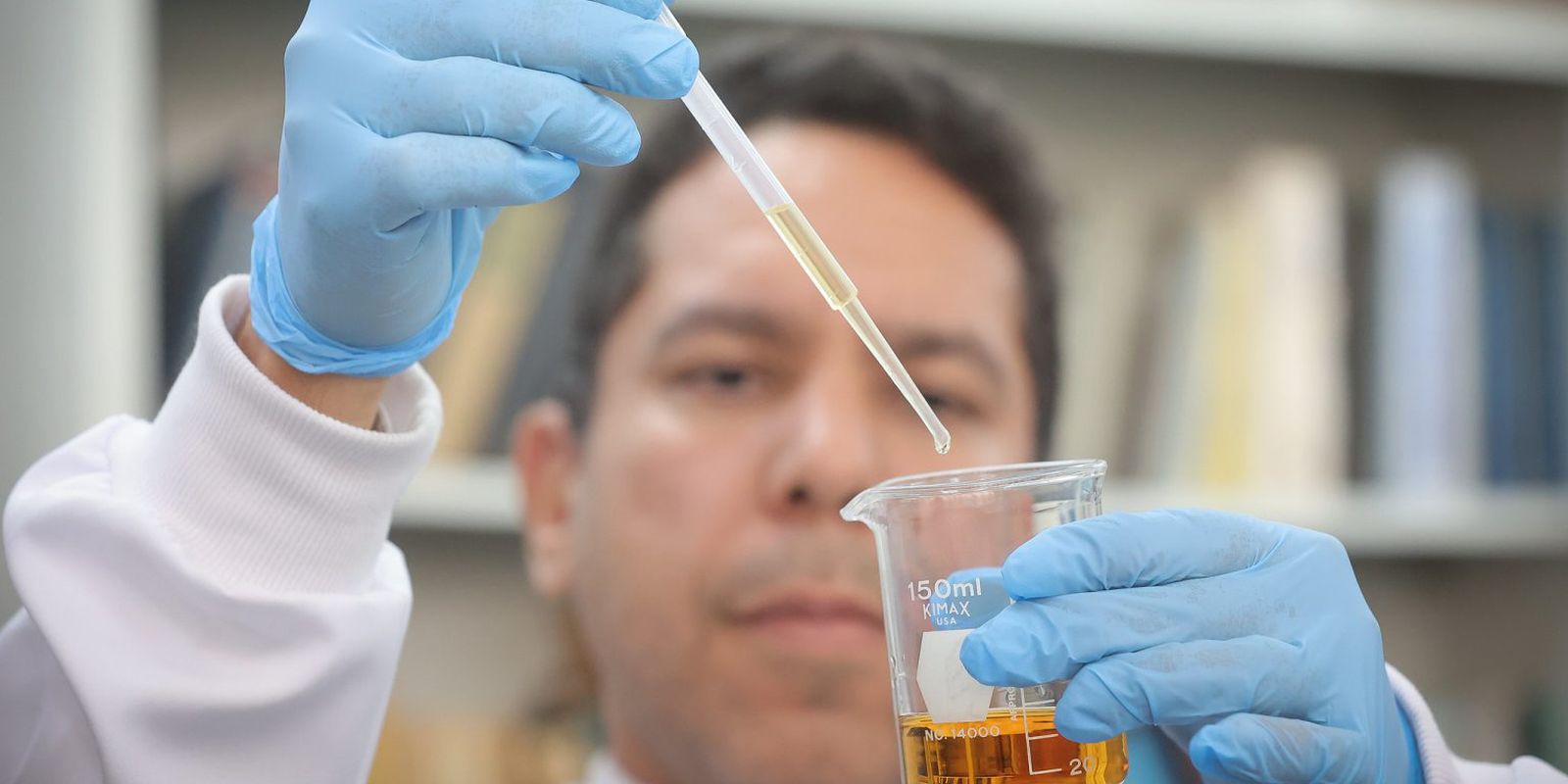Metanol: crise completa um mês com alerta constante sobre bebidas falsificadas