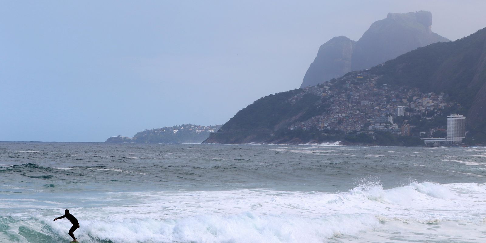 Fim de semana no rio: ressaca e frente fria alteram o clima