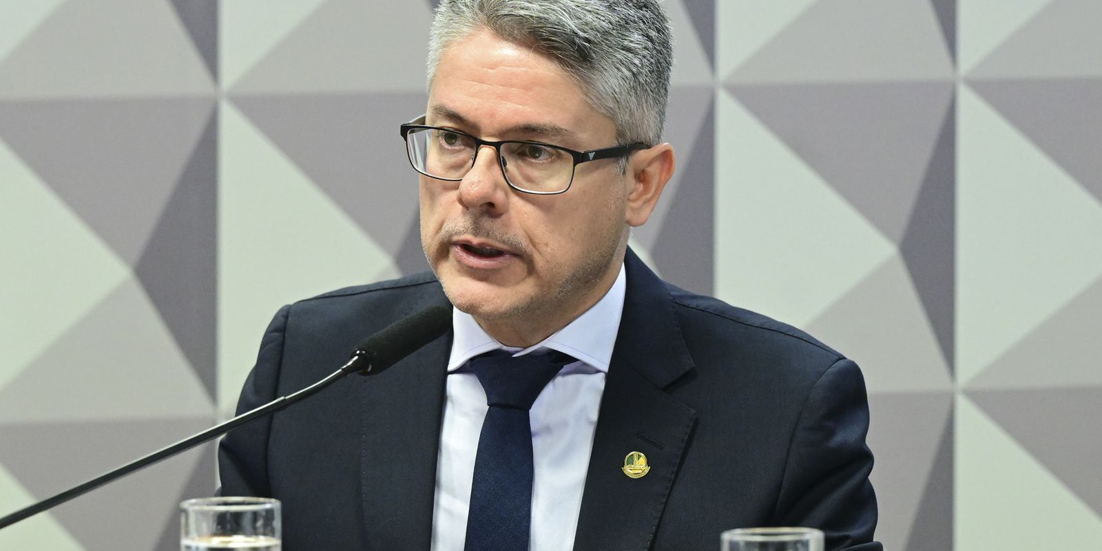 Polícia federal manterá financiamento com pl antifacção, garante relator