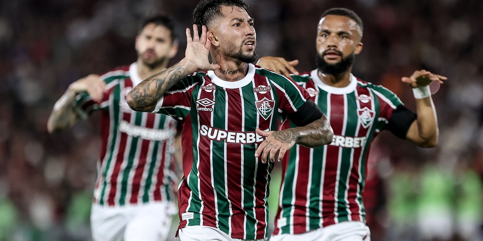 Flu bate fla no maracanã em jogo crucial do brasileirão