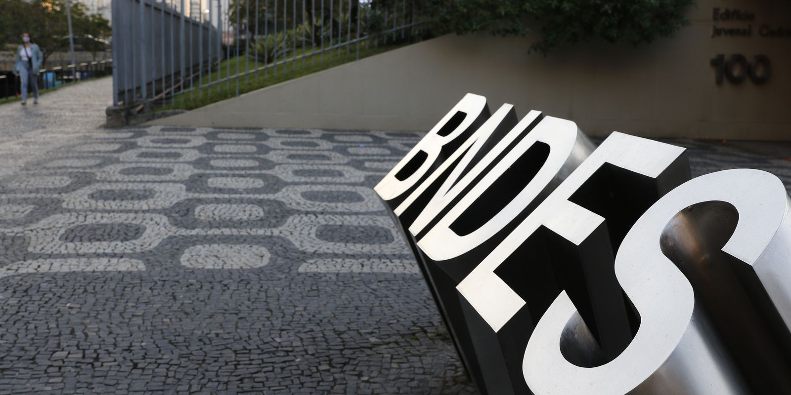 Na cop30, bndes impulsiona 100 startups com programa de aceleração