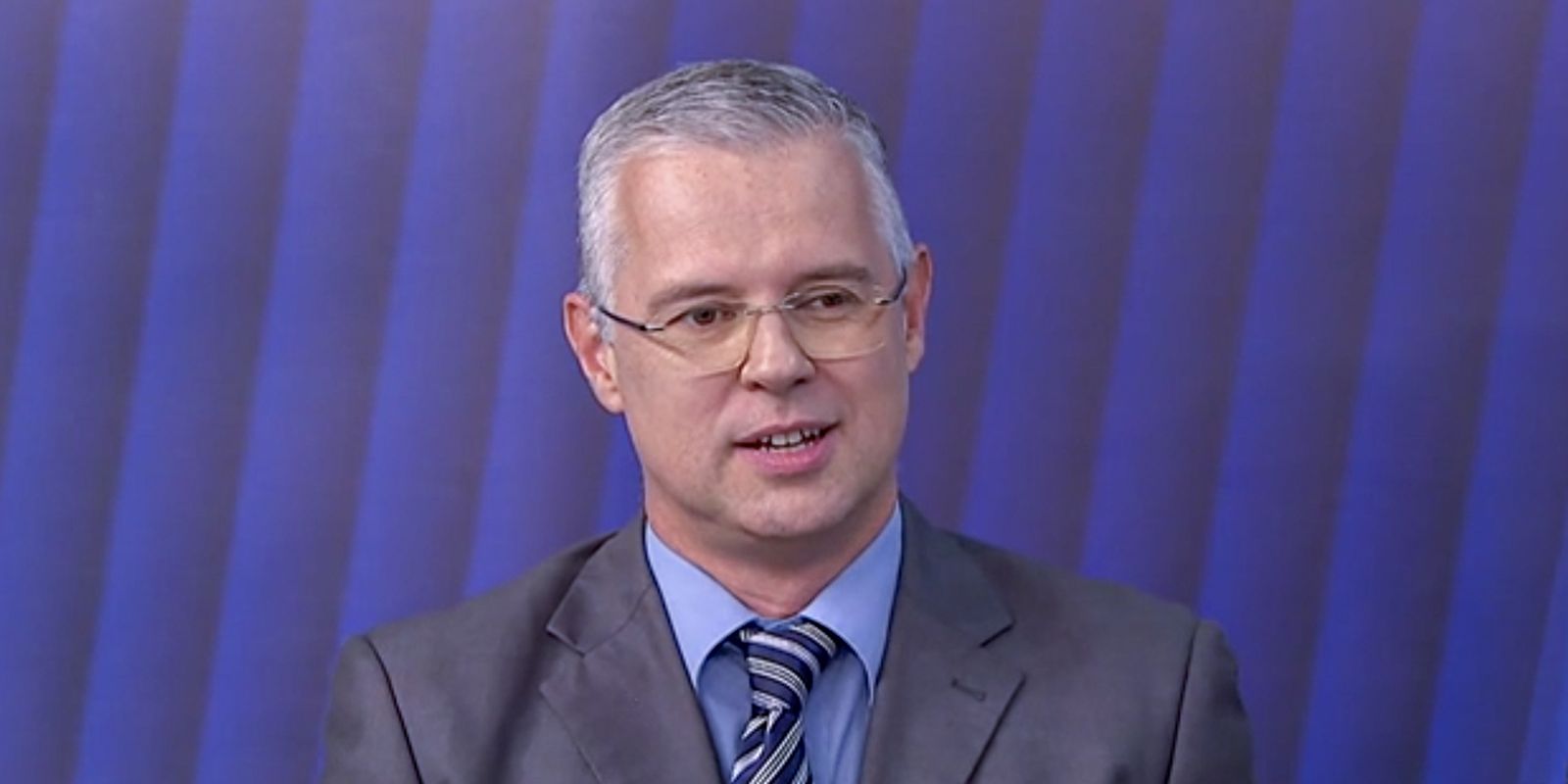 Prisão de generais marca avanço democrático, avalia historiador