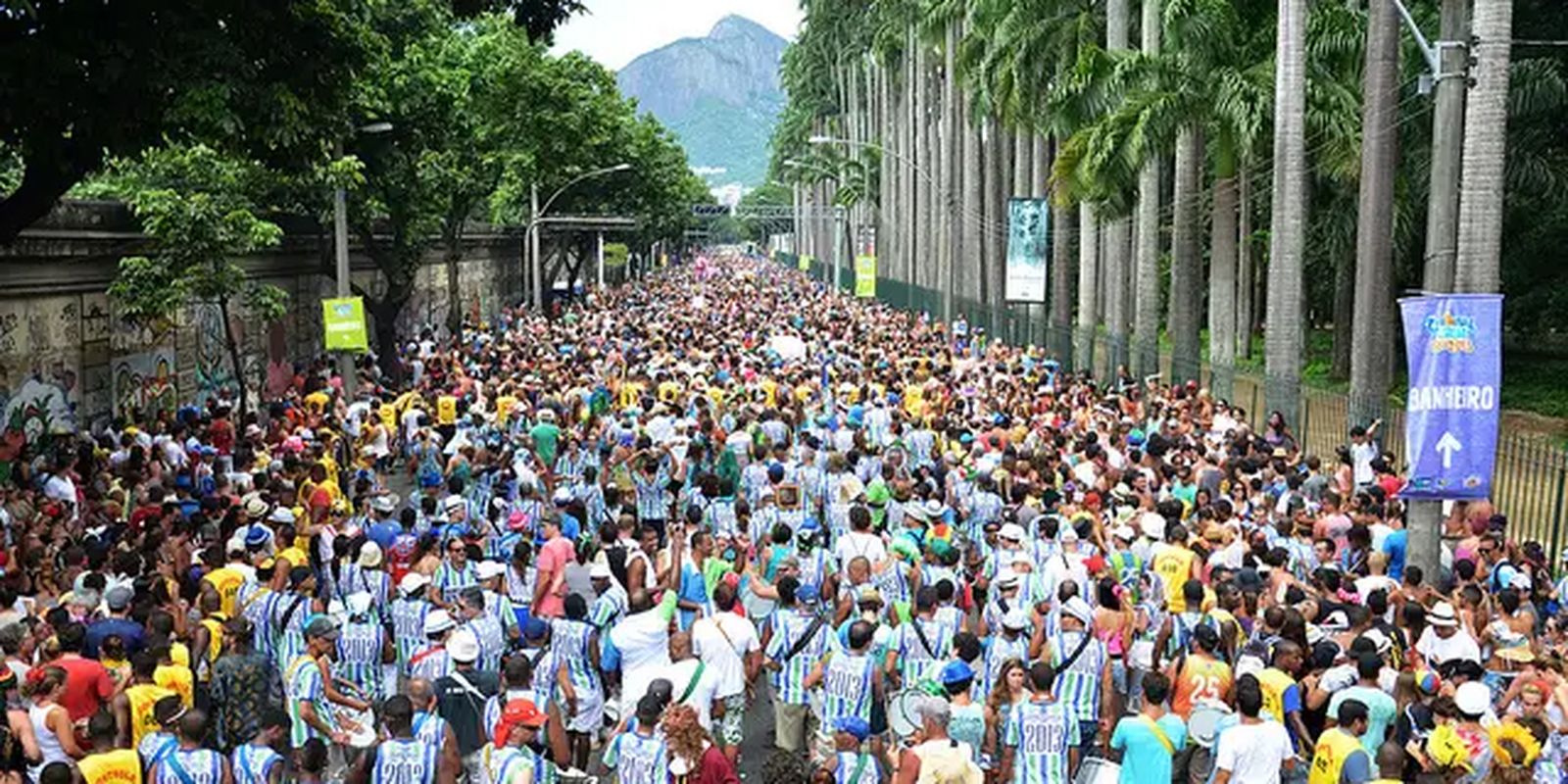 O fim de uma era: Suvaco do Cristo faz seu último desfile após 40 anos de carnaval