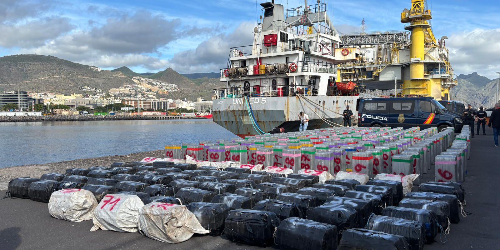 Espanha apreende 10 toneladas de cocaína em navio que passou pelo Brasil