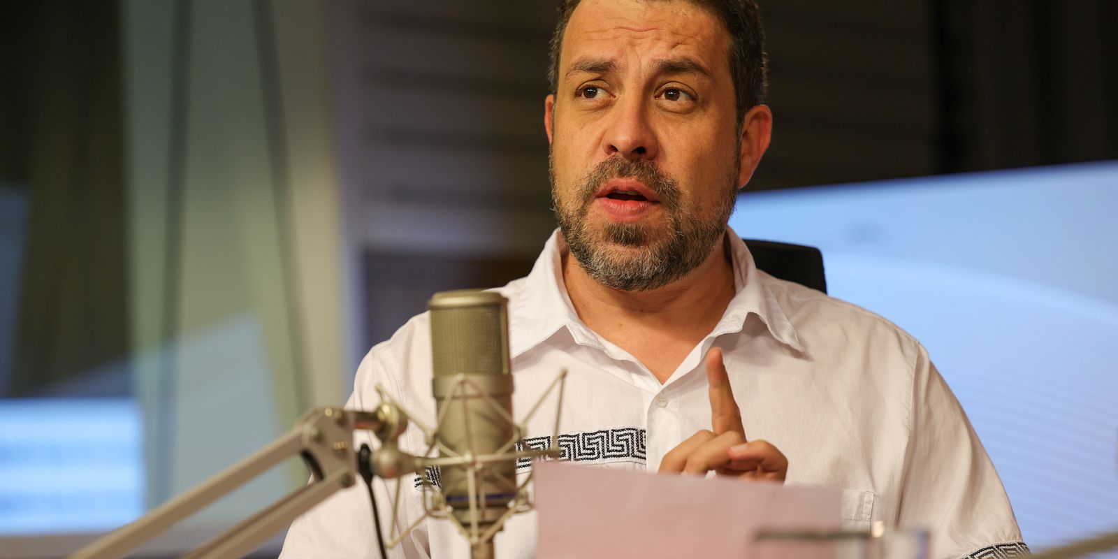 Boulos revela expectativa: fim da escala 6×1 pode ser aprovado no primeiro semestre