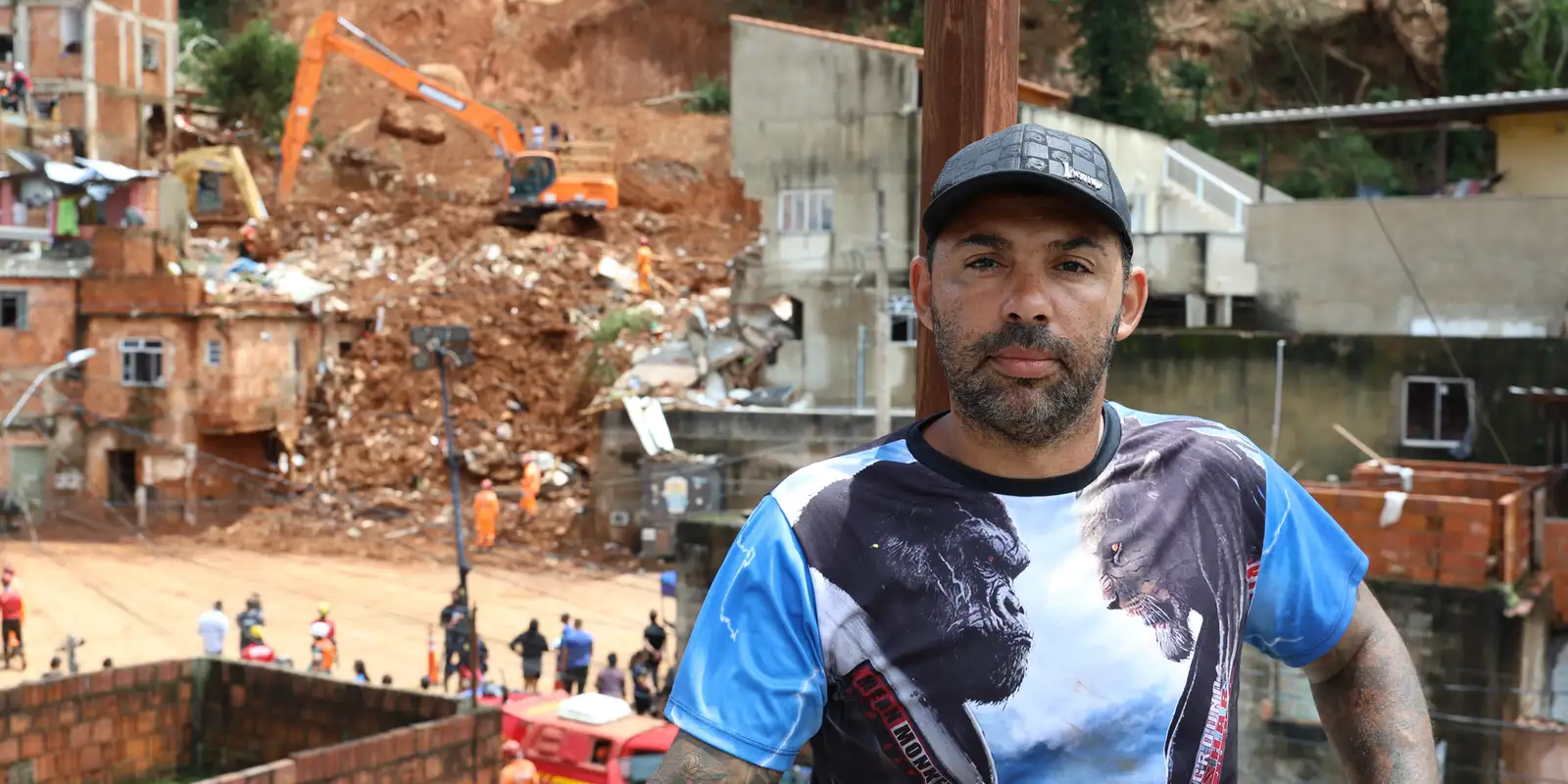 Pedreiro de Juiz de Fora teme novo deslizamento após tragédia e faz apelo por moradia digna