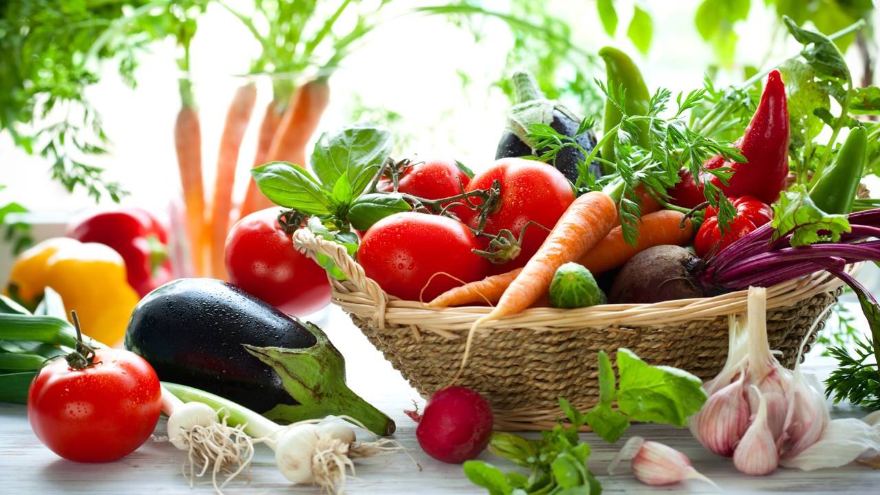 Cuidado: 5 alimentos que parecem saudáveis e escondem mais açúcar que um refrigerante