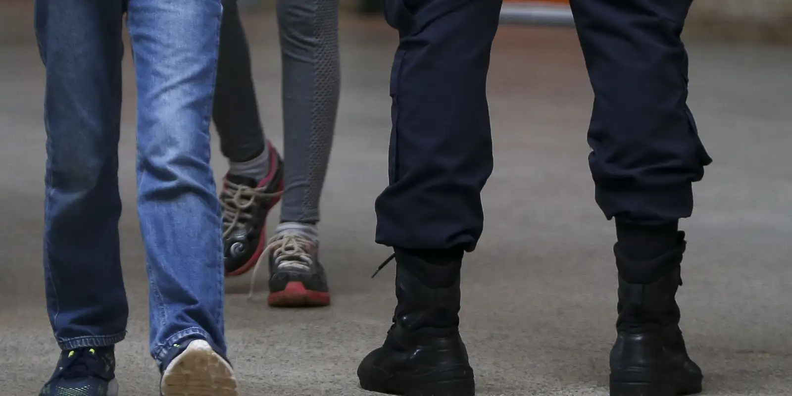 Justiça de São Paulo suspende regras de escolas cívico-militares por violação e discriminação