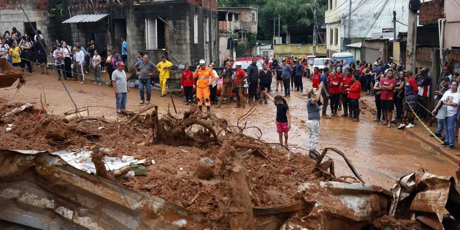 Alerta em Juiz de Fora: um em cada quatro moradores vive em área de risco após tragédia das chuvas