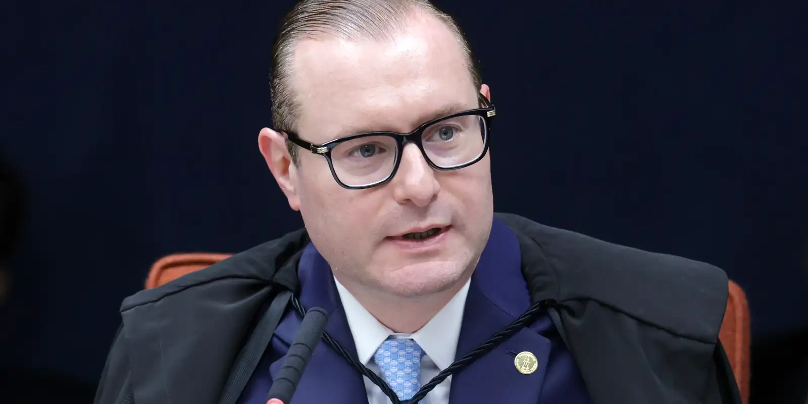 Reviravolta no Rio: Zanin, do STF, suspende eleição indireta para governador