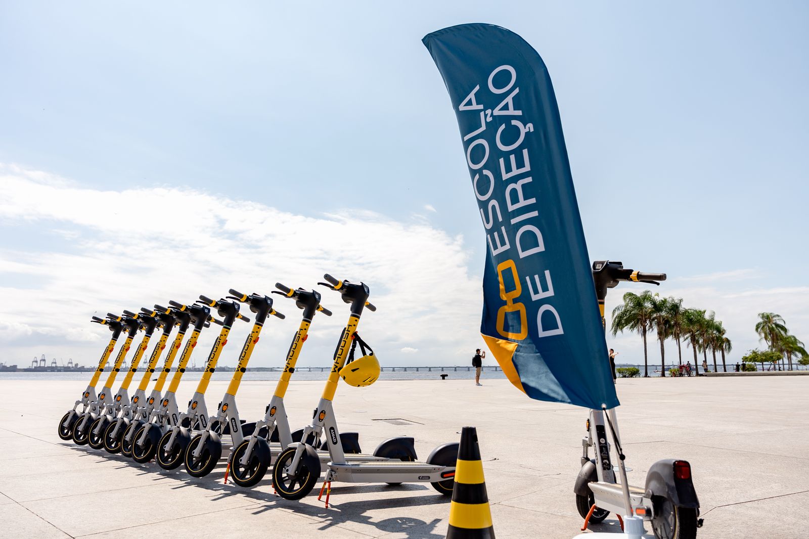 Prefeitura do Rio lança novas regras e edital para patinetes elétricas