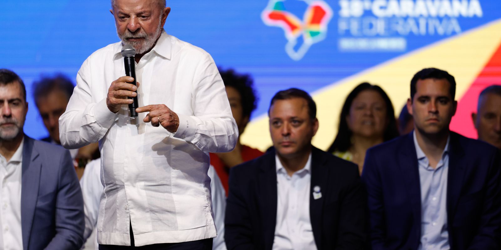 Lula anuncia R$ 1 bilhão em investimentos e reforça parcerias com prefeituras do Rio de Janeiro