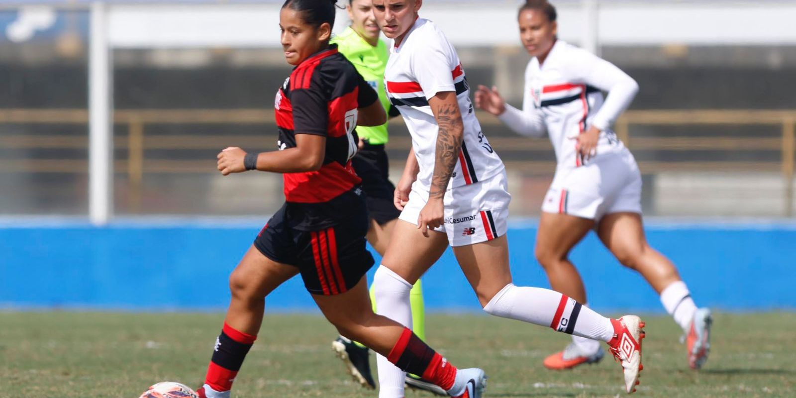 Flamengo vence São Paulo e sai na frente na final do Brasileiro Feminino sub-20