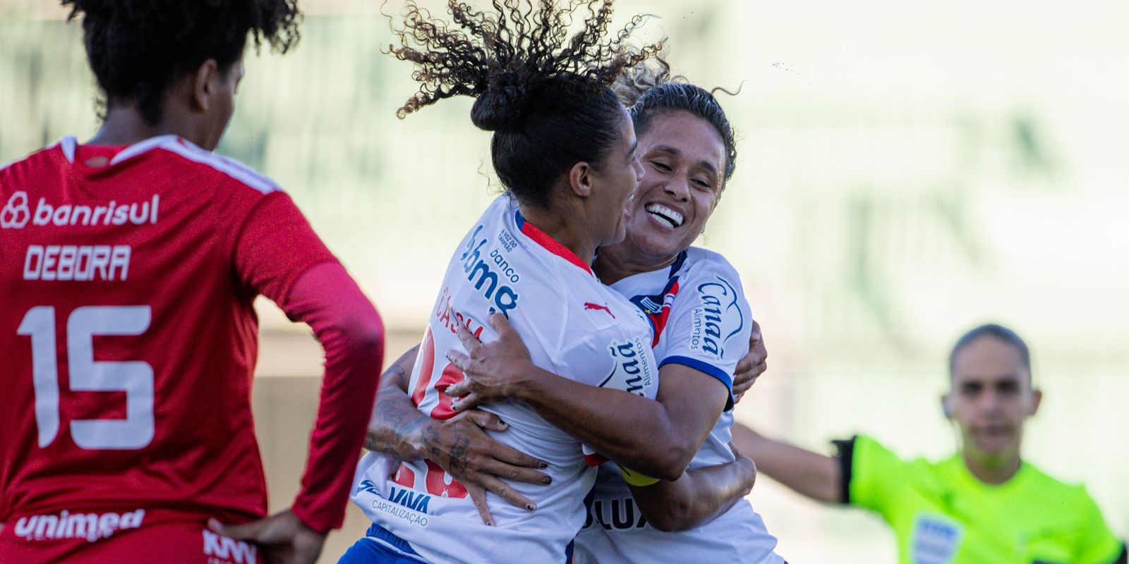 Bahia vence Internacional e assume posição estratégica no Brasileirão Feminino