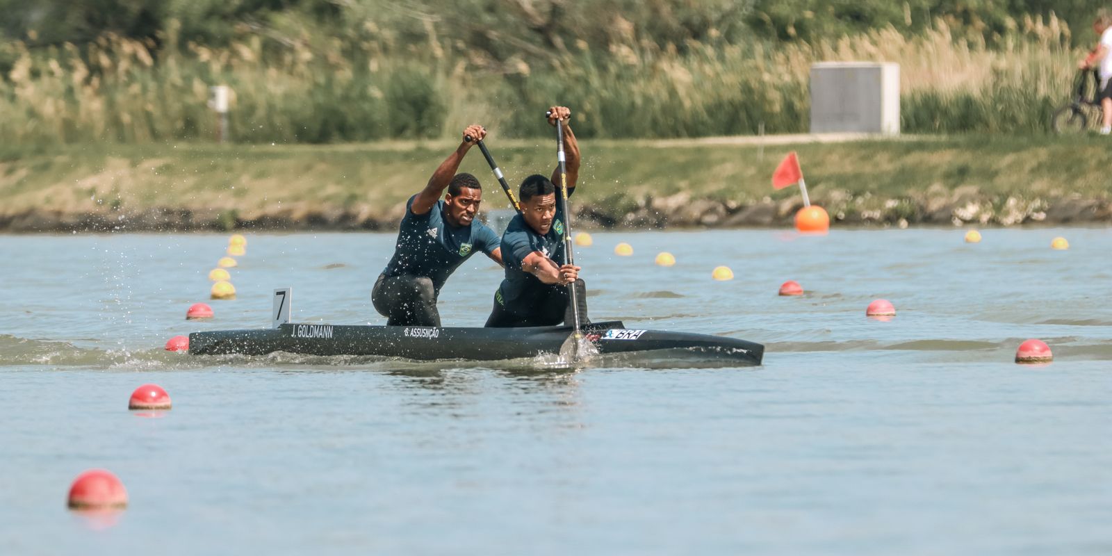 Brasil garante bronze na Copa do Mundo de Canoagem e celebra pódio na Hungria