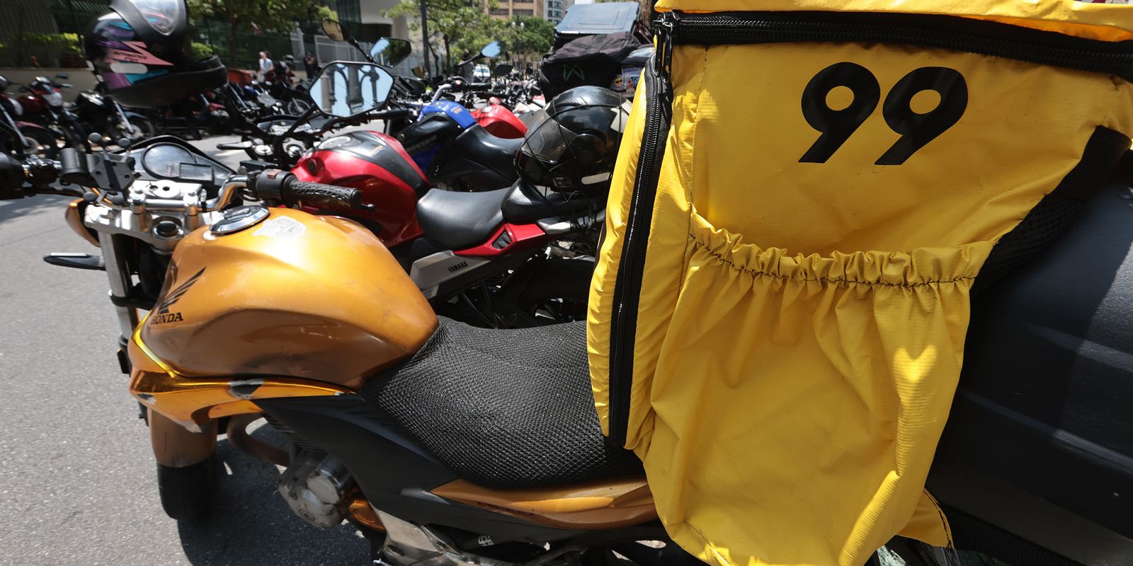 Tecnologia da 99 monitora motociclistas e já reduz acidentes em 35%