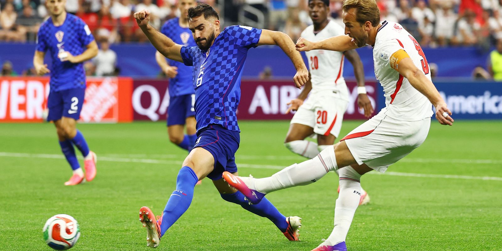 Copa do Mundo: Portugal tropeça, Inglaterra goleia e outros resultados desta quarta-feira (17)
