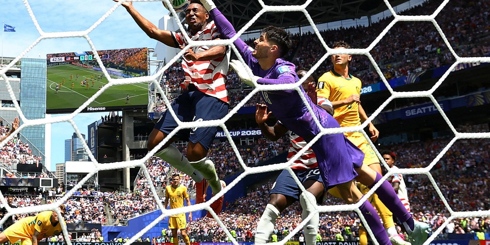 Estados Unidos vence a Austrália e se aproxima da classificação na Copa 2026