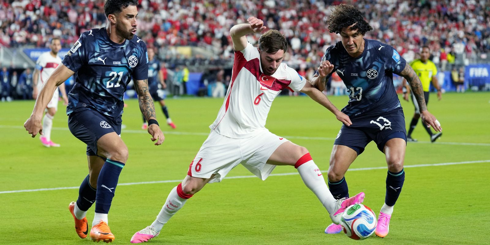 Choque na Copa: Paraguai elimina Turquia com gol no primeiro minuto