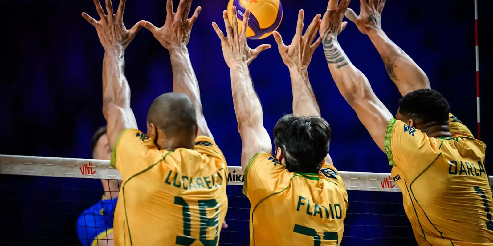 Vôlei masculino: Brasil encara Itália em confronto vital na Liga das Nações