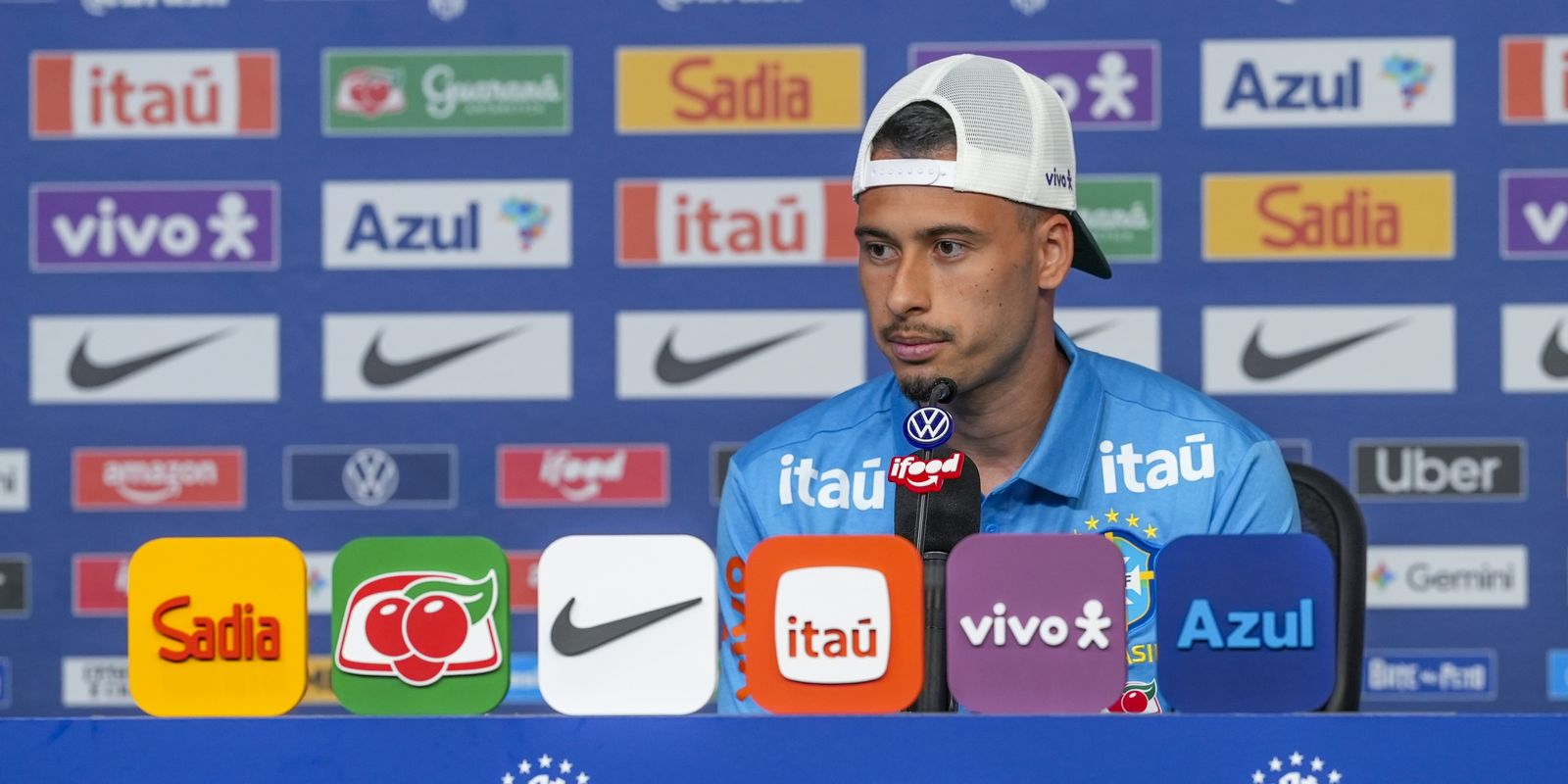 Martinelli se coloca à disposição para nova função e exalta retorno de Neymar
