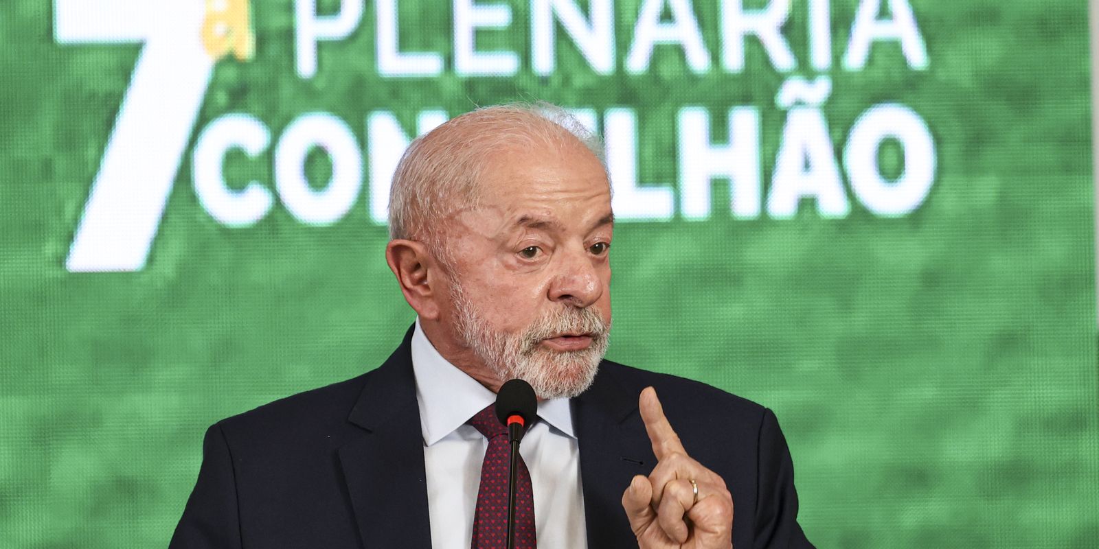 Lula revela plano para devolver celulares roubados pelos Correios