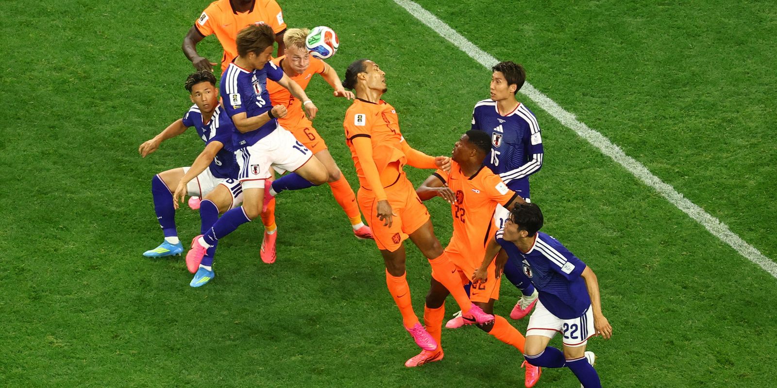 Japão e Holanda protagonizam empate emocionante com viradas na Copa