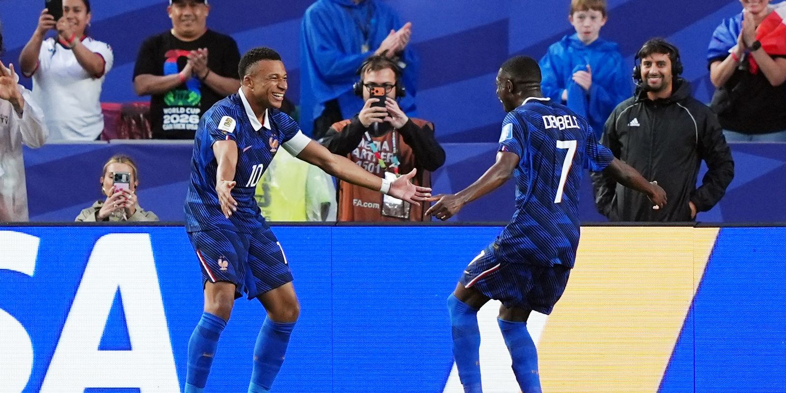 Copa do Mundo: veja os três jogos decisivos do mata-mata nesta terça-feira (30)