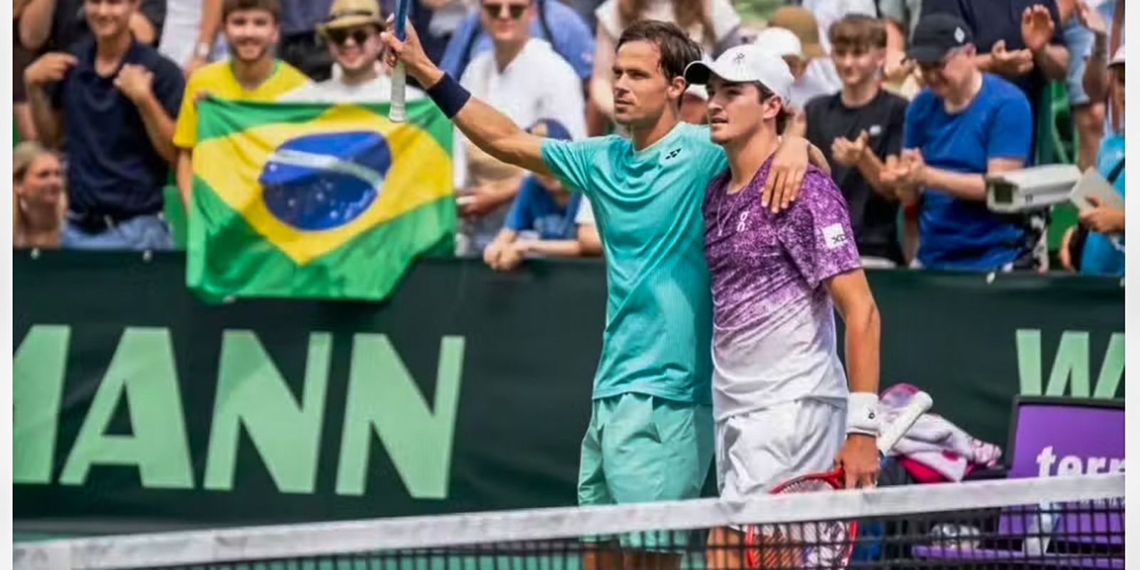 João Fonseca surpreende em Halle e conquista vice-campeonato nas duplas