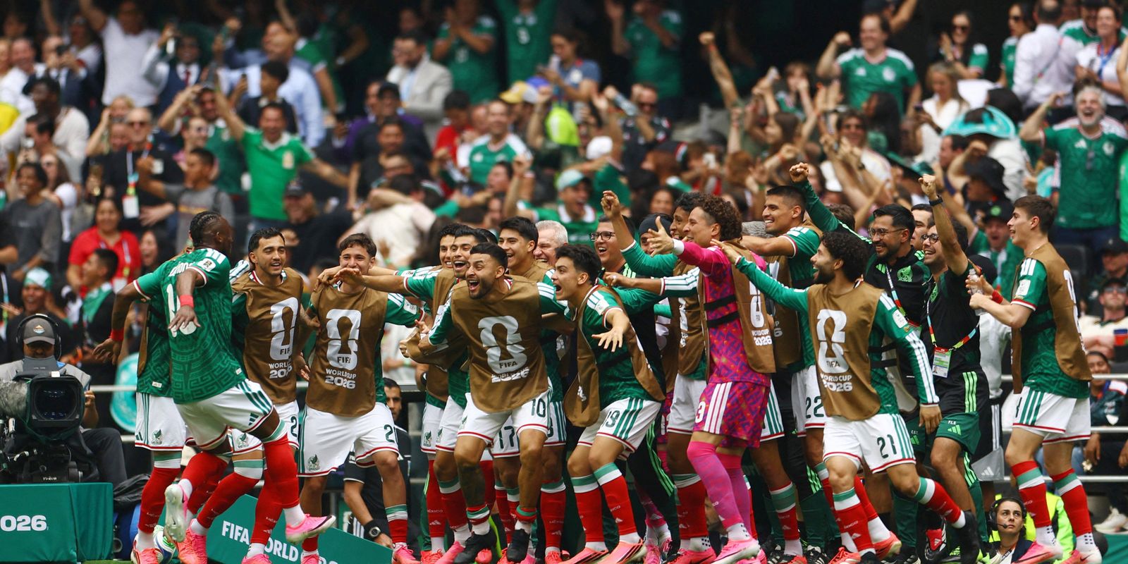 Estreia da Copa 2026: México supera África do Sul em jogo com 3 expulsões e recorde no Azteca