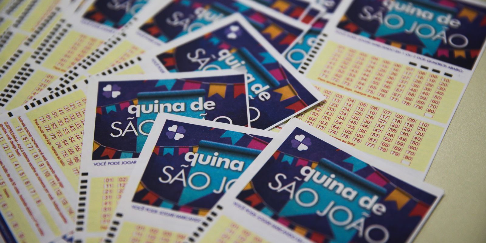 Quina de São João sorteia R$ 260 milhões: saiba como assistir ao vivo e últimas chances
