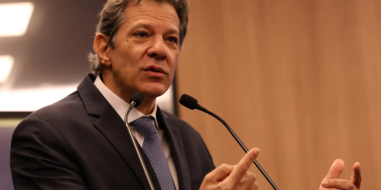 PT confirma Haddad e Márcio França para disputa do governo de São Paulo
