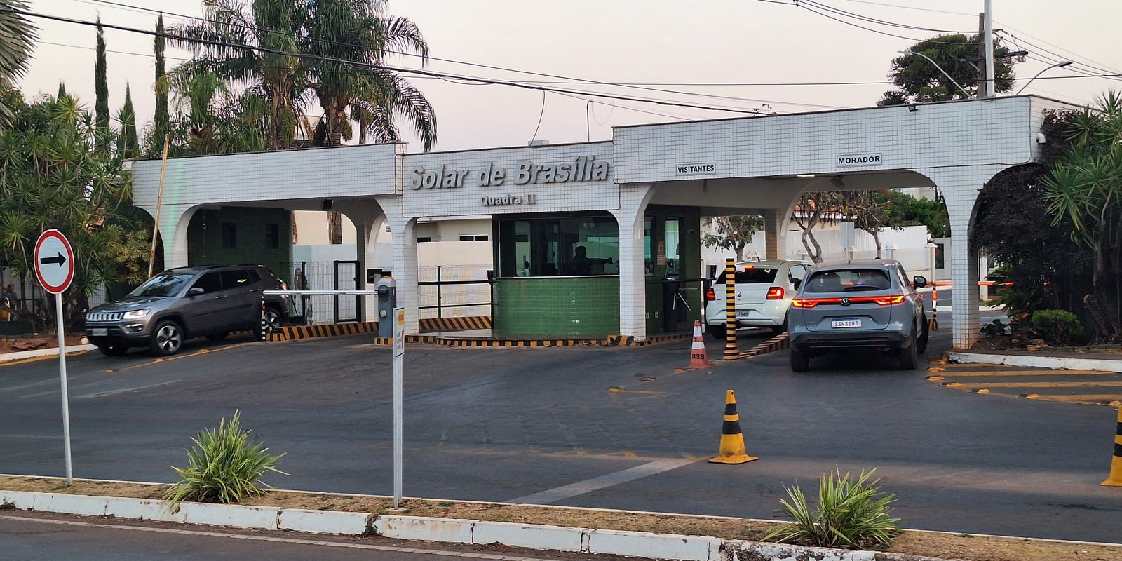 Moraes impede visita de Milei a Bolsonaro e endurece prisão domiciliar