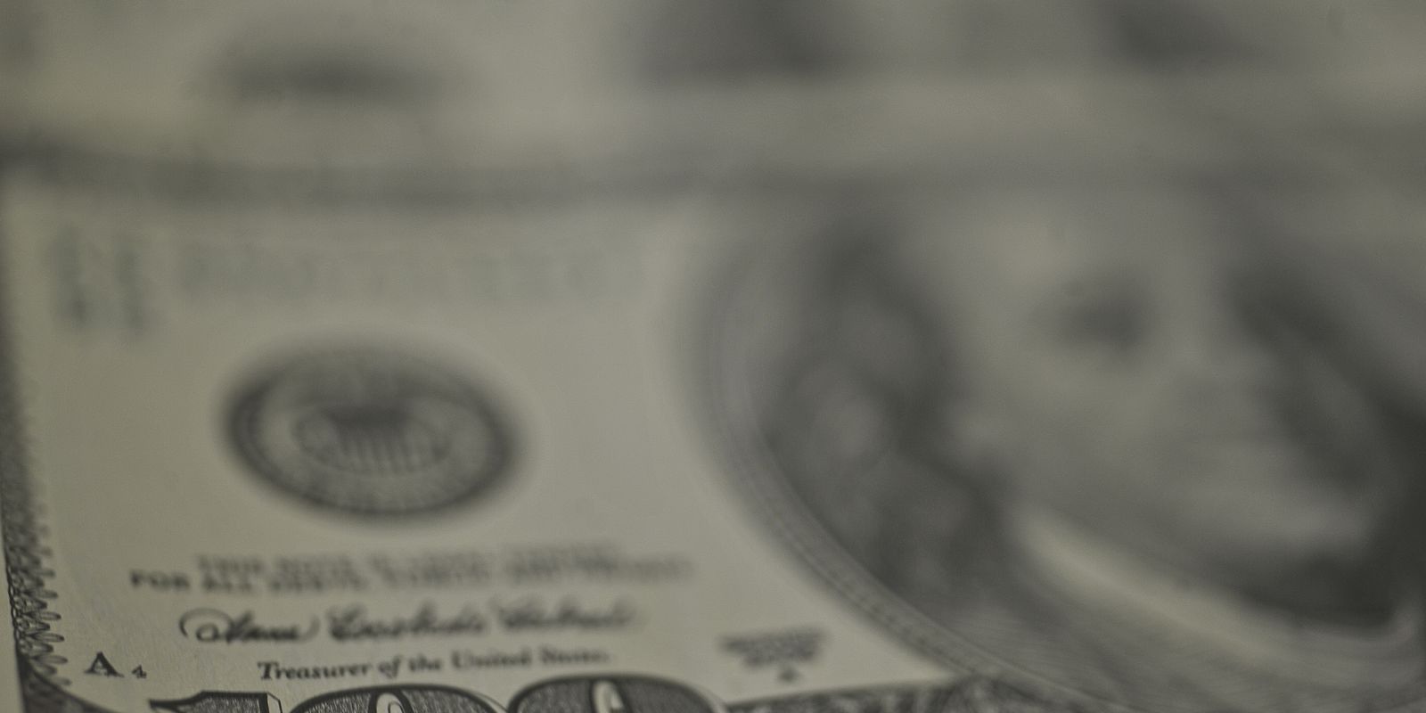 Dólar recua, bolsa cai e petróleo dispara: a tensão no oriente médio explica