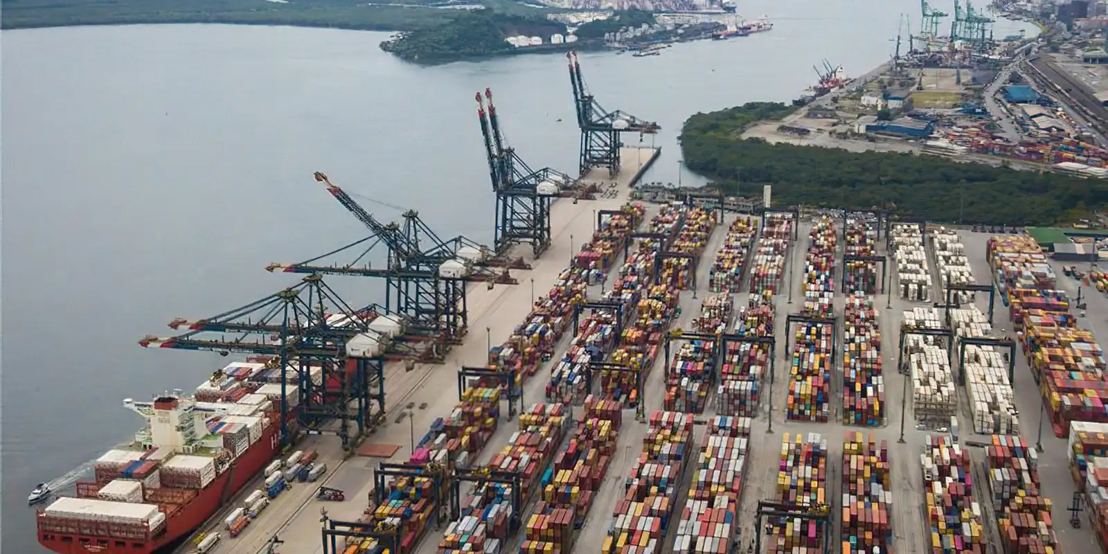 Brasil não aceita tarifa dos EUA e ministro Márcio Elias Rosa promete reação