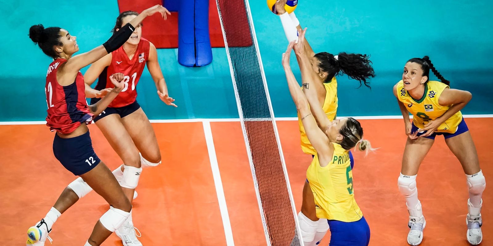 Seleção feminina de vôlei sofre revés para os EUA e enfrenta desfalque crucial na VNL