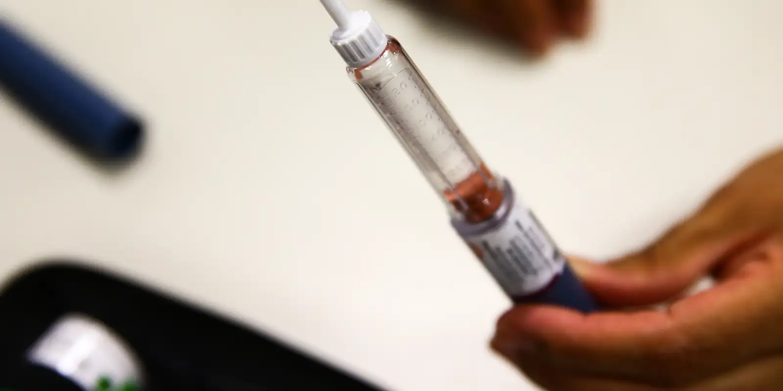 Anvisa aprova 5 novas canetas de semaglutida e emite alerta crucial sobre medicamentos falsos