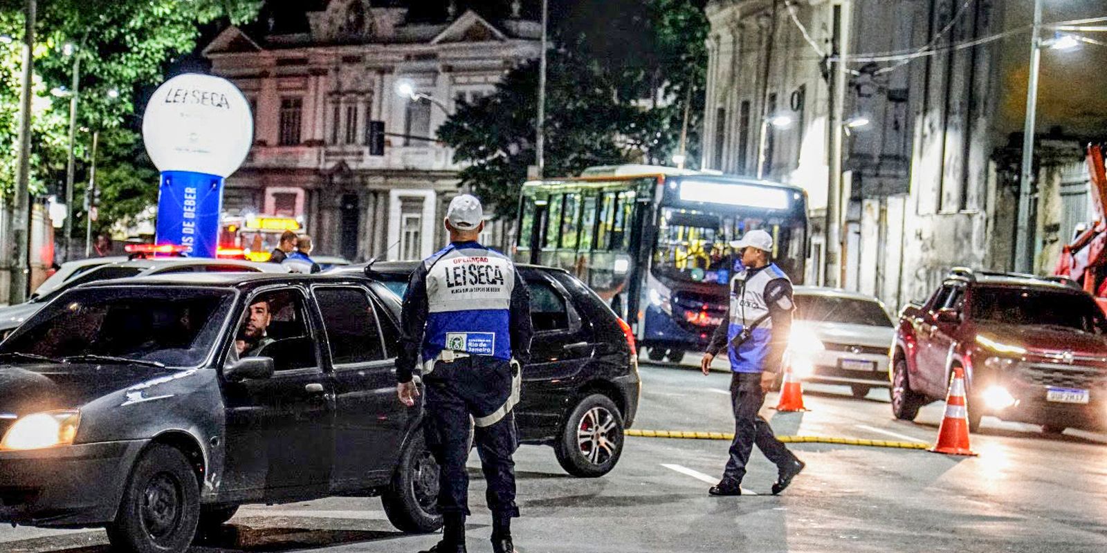 Lei Seca intensifica fiscalização em jogo do Brasil: veja as regiões afetadas no Rio
